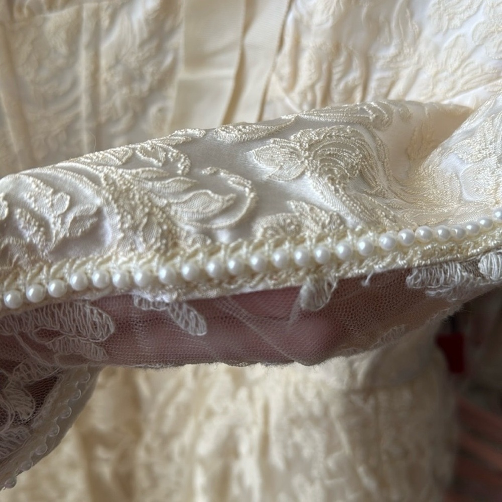 Lacemade 1900s Vintage inspired Midi Lace Bridal Gown costume NWT Size L (6-8) - Picture 13 of 14